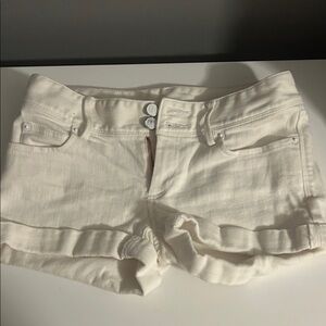 Lilly Pulitzer Cream Jean Shorts